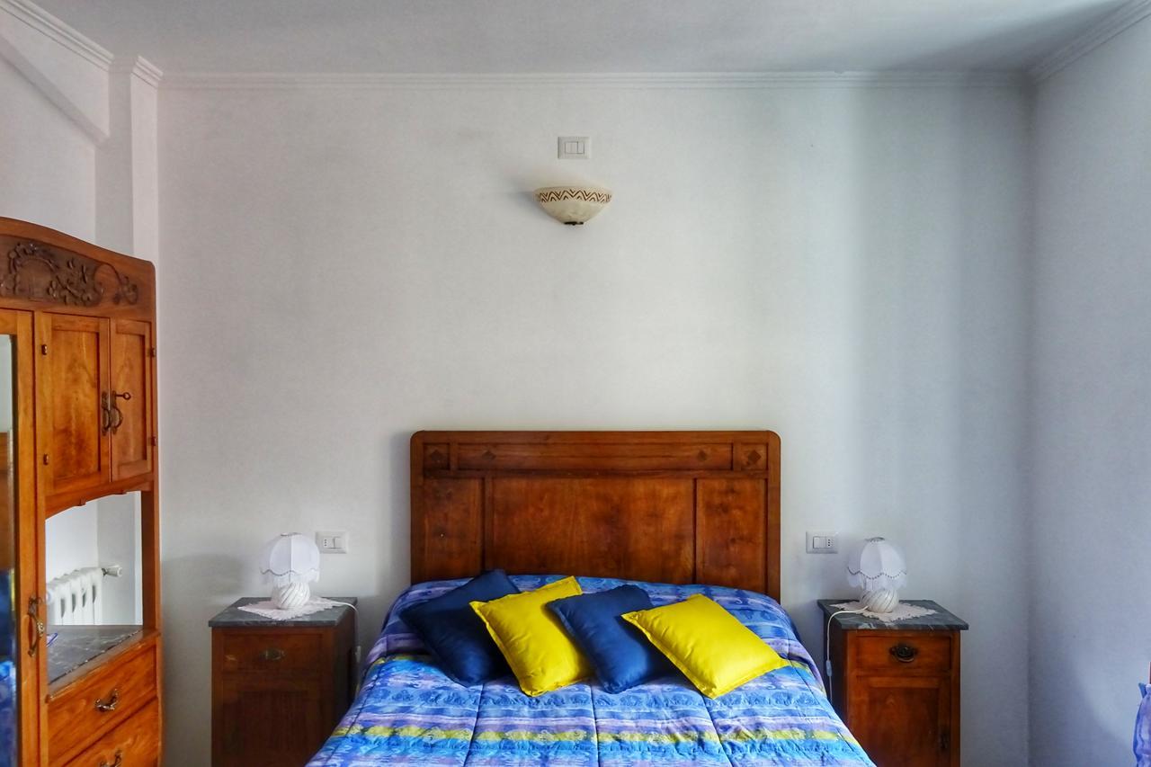 Bed And Breakfast Le Quattro Stagioni Neirone Exterior photo